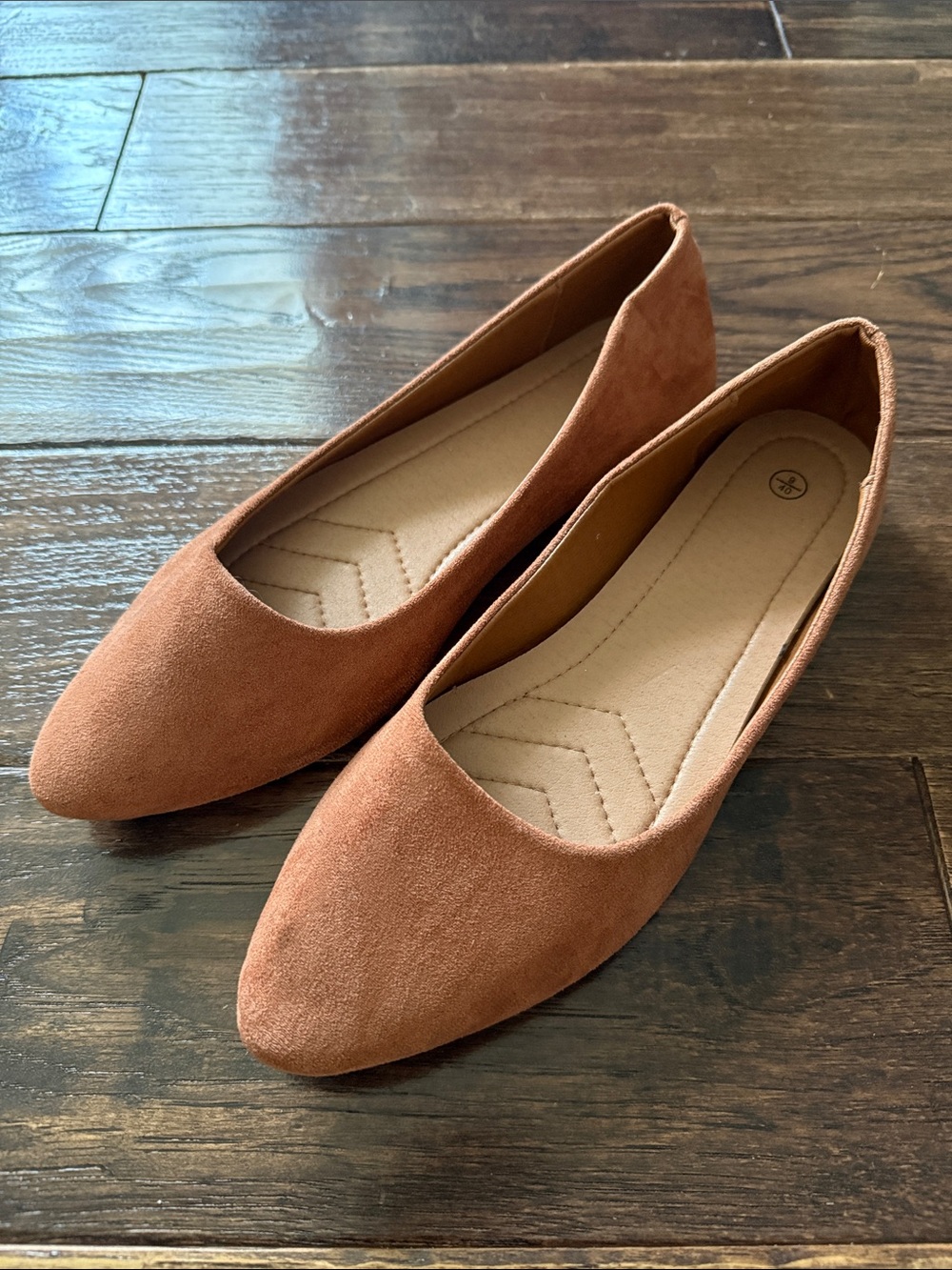 Women's Pointed Toe Ballet Flats in Rust